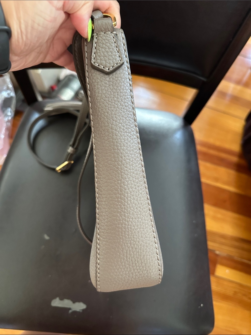 Tory Burch McGraw Pebbled Leather Crossbody with Tassel (Taupe) - Picture 4 of 14